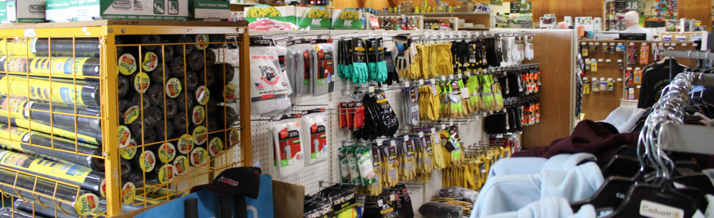 Pet Supplies - Wildlife & Pet Supplies - Hardware Hank - Hardware Hank